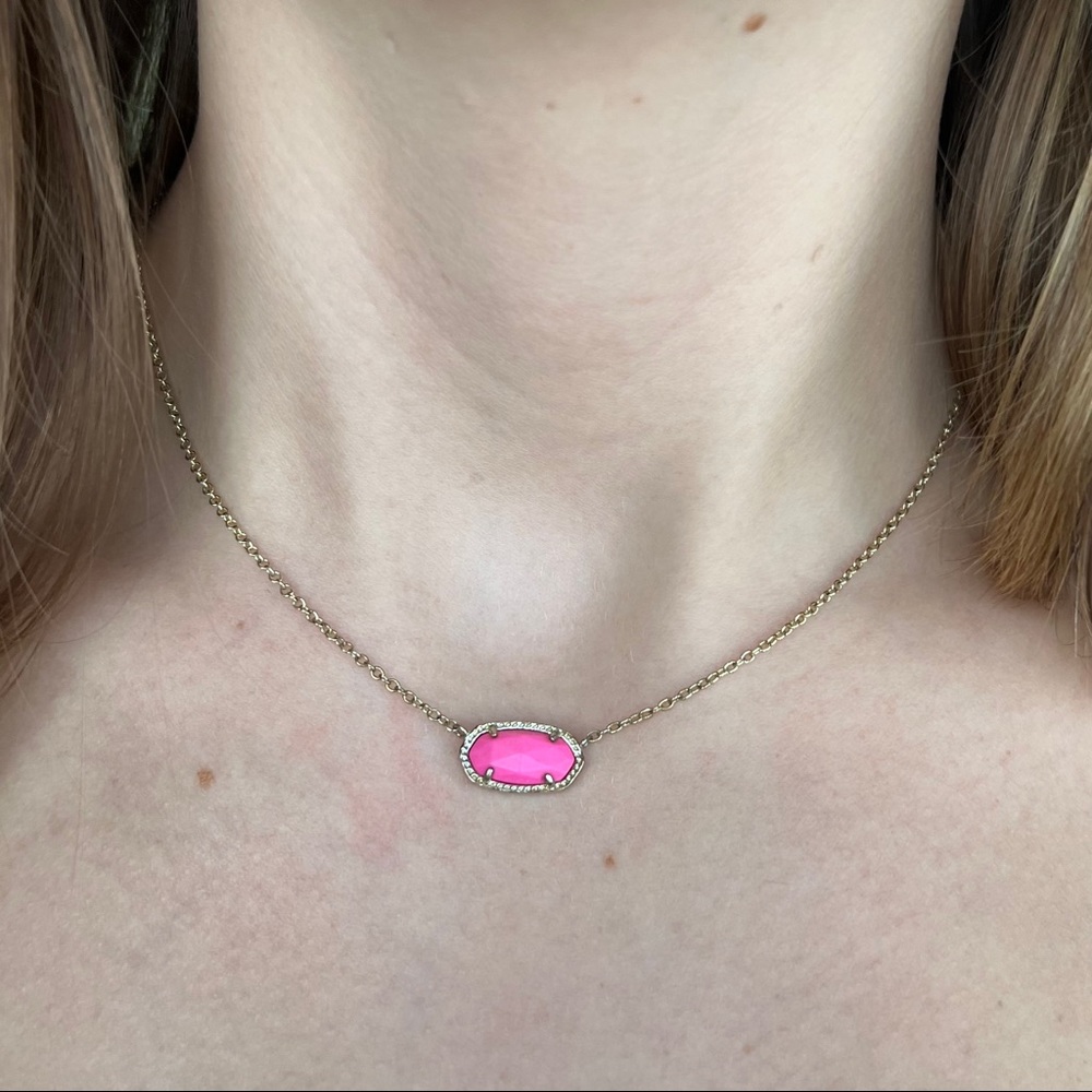 Kendra Scott Elisa pink necklace